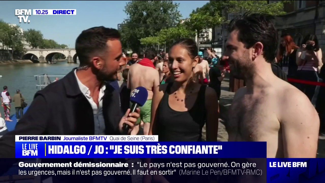 "Elle est très très bonne":  Des employés de la ville de Paris ont profité de l'expérience et se sont aussi baignés dans la Seine