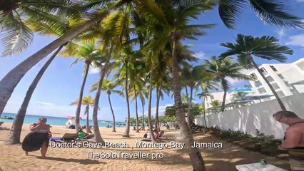 Doctor's Cave Beach , Montego Bay , Jamaica 