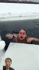 _winter _ice _funny _duet _mermaid _satisfying _christmas _memes _automobile _icequeen(360P)