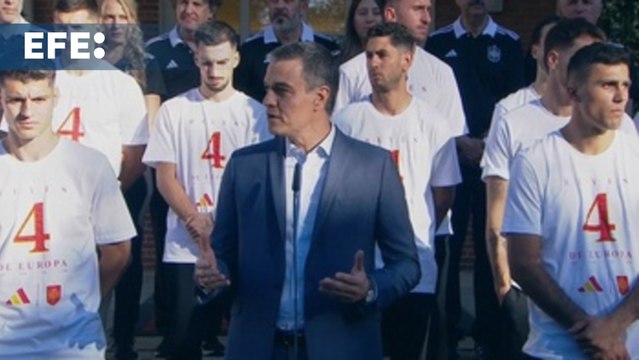 Pedro Sánchez recibe a la selección española en Moncloa