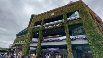 Télécharger la video: Wimbledon 2024 recap: “It looks like he will be one of the tennis greats” Reaction to remarkable Carlos Alcaraz as he retains title against Novak Djokovic