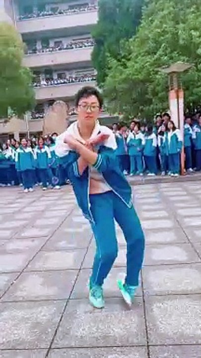 Viral  cute Chinese Boy Dance USA dance Boy 11