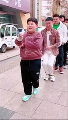 Viral  cute Chinese Girl Dance USA dance Girl 4