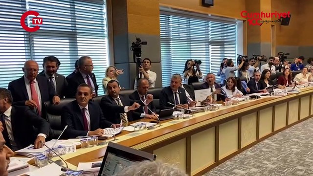 Sokak hayvanları teklifinin görüşüleceği Meclis komisyonunda gerilim