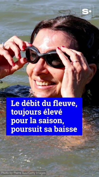 JO 2024: la maire de Paris, Anne Hidalgo, se baigne dans la Seine, à moins de deux semaines des Jeux