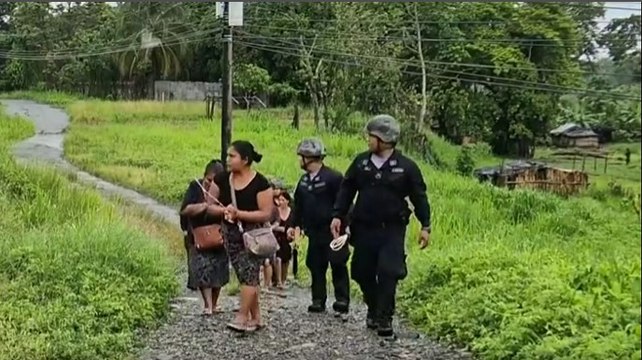 Unas 50 personas detenidas tras desalojo de terrenos invadidos en Bocas del Toro