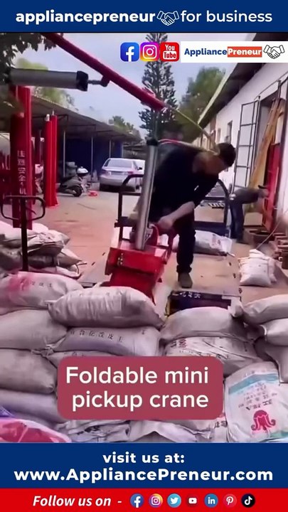 Electric Foldable Mini Pickup CraneIntroducing our cutting-edge Electric Foldable Mini Pickup Crane—a revolutionary marvel designed to redefine efficiency in lifting operations. This compact powerhouse combines the