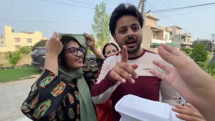 9TH MUHARRAM NAYAZ DISTRIBUTION♥️_Zainab ki Naak Toot Gayi__Sistrology