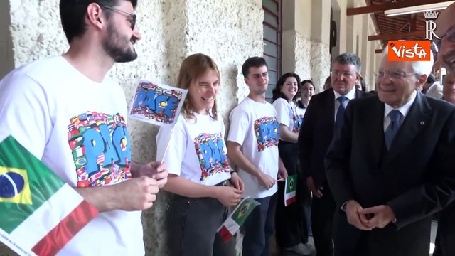 Mattarella visita l'Arsenale della Speranza del Sermig a San Paolo del Brasile