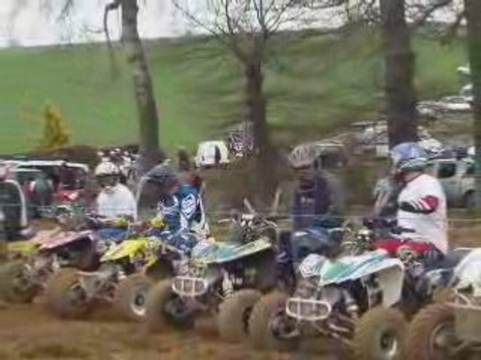 COURSE MOTOS &QUADS Panissières2008
