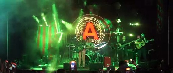 Angie Camille - Playa Contigo (Live Video)