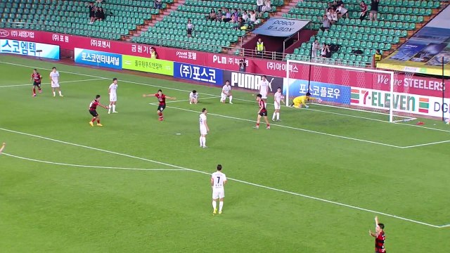 포항, FC서울 물리치고 코리아컵 4강 진출 / YTN