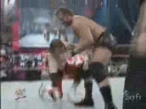 Colin Delaney vs Mike Knox Pressing-Catch.Tk