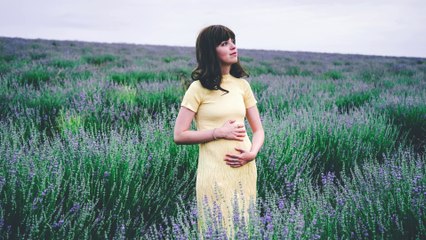 प्रेग्नेंसी के first month में क्या खाएं और क्या ना खाएं