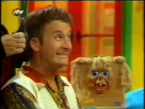 Gigglish Allsorts Song Clip - Hair Being A Mess And Cutting Hair- 1994