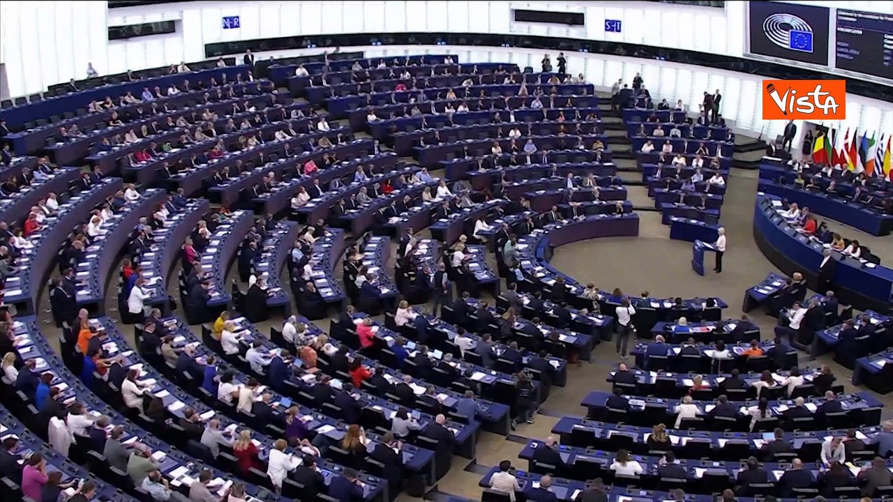 Von der Leyen annuncia vice presidente per Semplificazione: "Voglio che l'Europa cambi marcia"