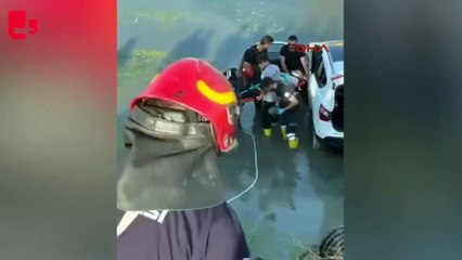 Dereye düşen aracın sürücüsü kurtarıldı