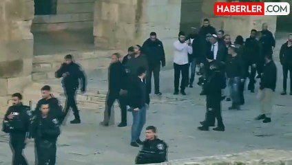 İsrail Ulusal Güvenlik Bakanı Ben Gvir'den Mescid-i Aksa'ya baskın