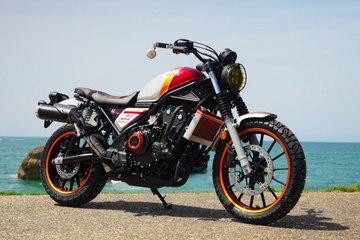 Wheels and Waves - Honda Bik ink