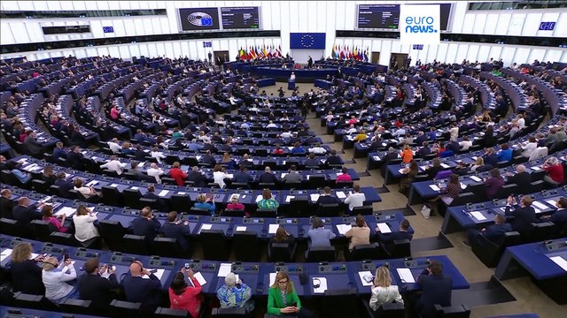 Von der Leyen: Não podemos parar ditadores mas podemos lutar pela democracia