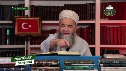 Tahiyyâtta Selâm Vermeden Önce Şu Duâyı Okumak Kuvvetli Sünnet, Bâzı Ulemâya Göre İse Vâcibdir!