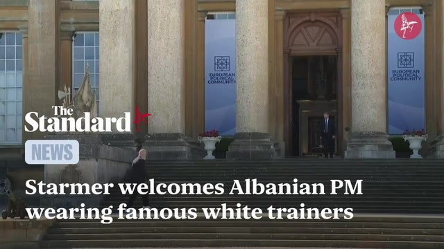 Starmer Welcomes Albanian PM To European Political Community Summit