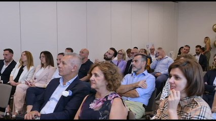 Titolare Top presenta il libro "Il Successo fallo Accadere"