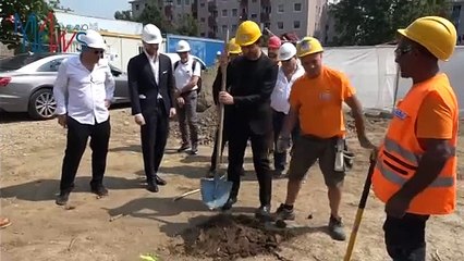 Milano, posata la prima pietra della biblioteca di via Odazio