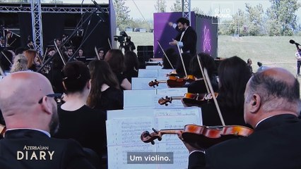 Conheça Fuad Ibrahimov: O maestro por trás do sucesso da Orquestra Sinfónica do Estado do Azerbaijão