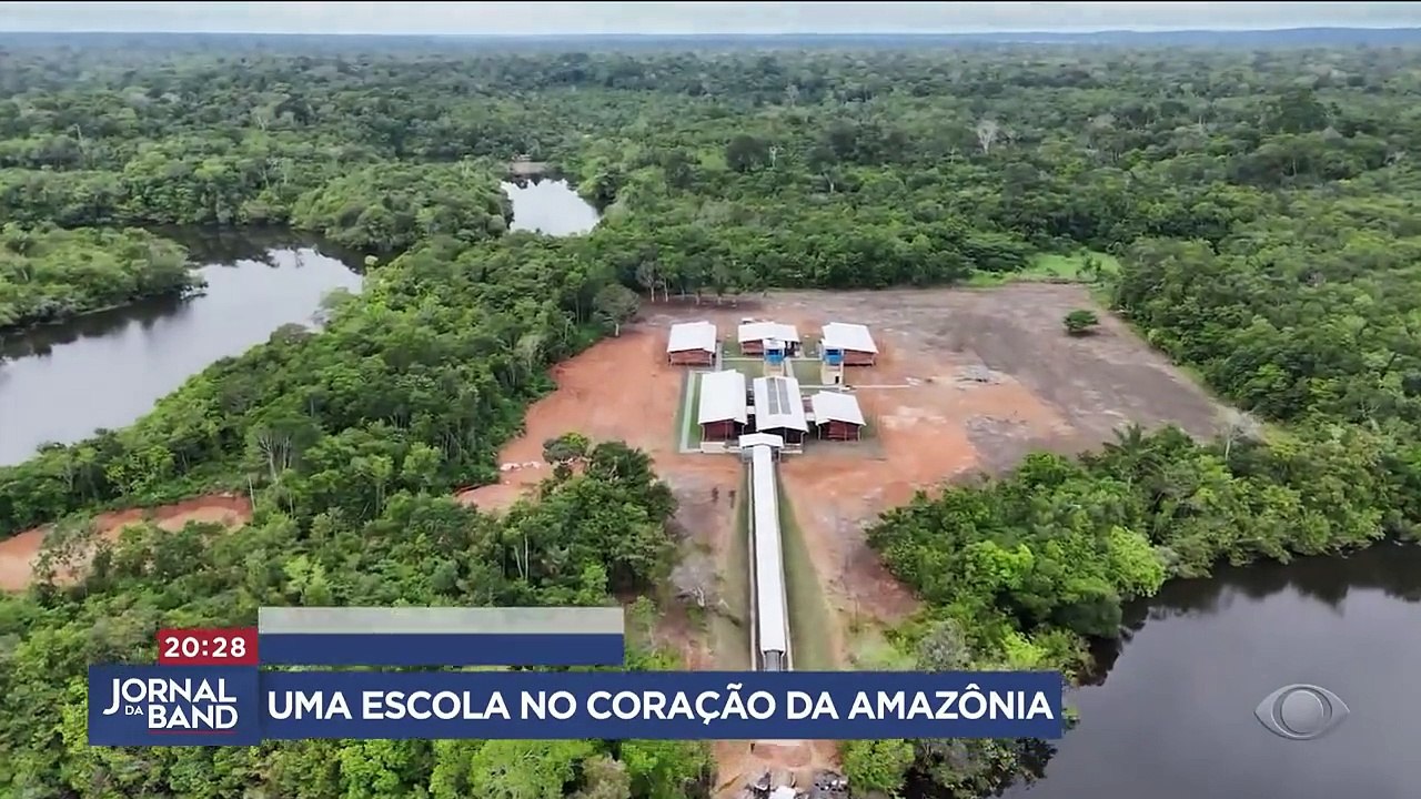 Primeira "escola da floresta" é inaugurada no interior Amazonas