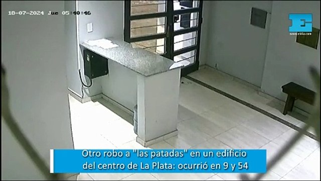 Otro robo a las patadas en un edificio céntrico de La Plata: ahora en 9 y 54