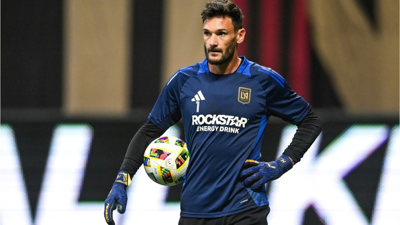 Voici - Chant raciste des footballeurs Argentins contre les Bleus : furieux, Hugo Lloris monte au créneau