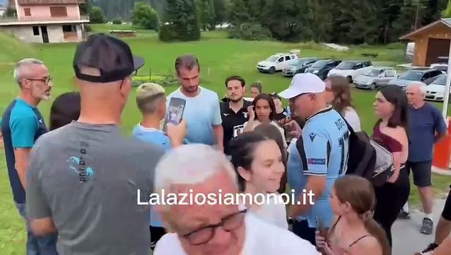Lazio | Cena di squadra ad Auronzo: l'abbraccio con i tifosi