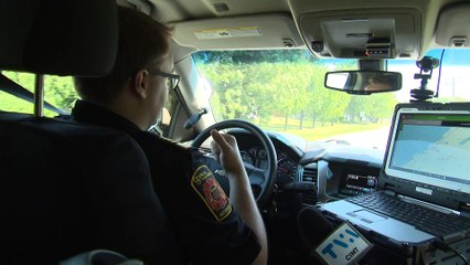 Numéros civiques réfléchissants : Sécurité et visibilité améliorées pour votre adresse 🏠