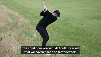 McIlroy suffers nightmare day one at Open
