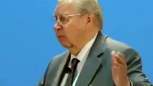 01 2016 10 Ancianos-La visión del Cristo glorioso, el Hijo del Hombre que anda e