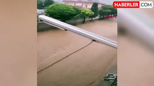 Gümüşhane'de Sel ve Fırtına: Tarım Arazileri Zarar Gördü, Havalimanı Şantiyesi Hasar Aldı