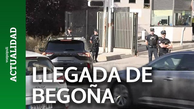 Llegada de Begoña Gómez en coche a los juzgados