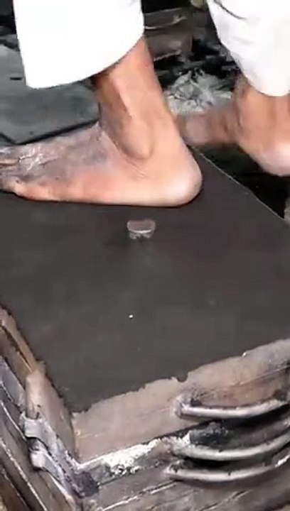 عملية صنع جسم المحرك الكهربائي 1
