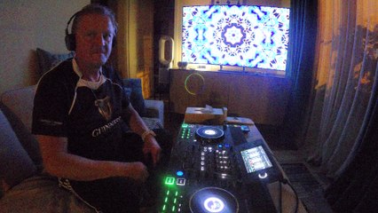 Experimental Techno MIX Pieruzek