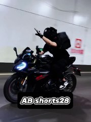 KTM duke Vs superbike racing