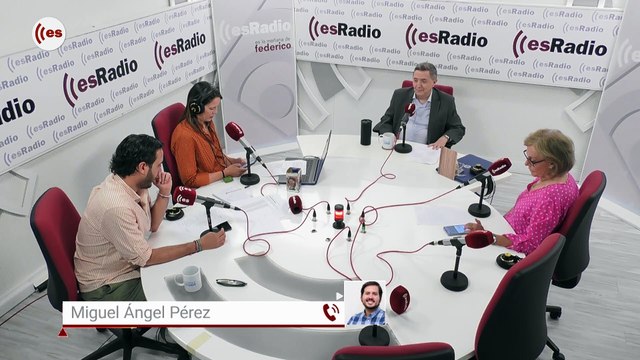 Crónica Rosa: Raquel Bernal defiende a Escassi: Álvaro se portó conmigo como un príncipe