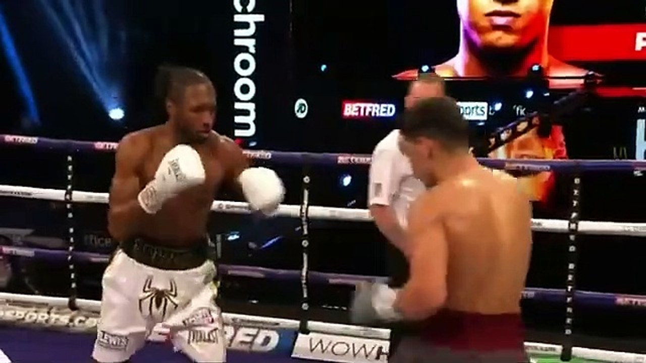 Dmitry_Bivol__Russia__vs_Craig_Richards__England____Boxing_Fight_Highlights_HD(360p)