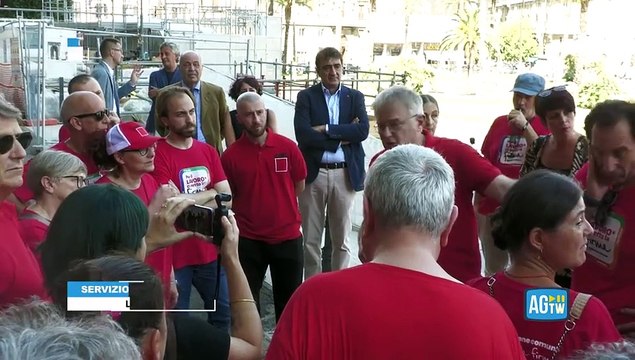 Lavoro e sicurezza, Landini (cgil) consegna le firme per il referendum: «Riaffermare libertà di esistere»