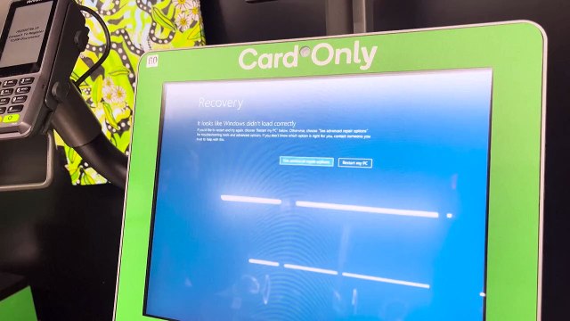 Apagão cibernético afeta voos e telecomunicações ao redor do planeta