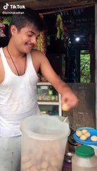 Selling pani purii for costumer x