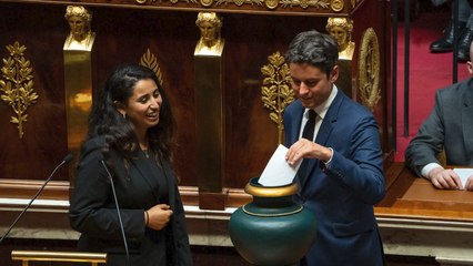 Les 17 ministres démissionnaires avaient-ils le droit de voter à l’Assemblée ?