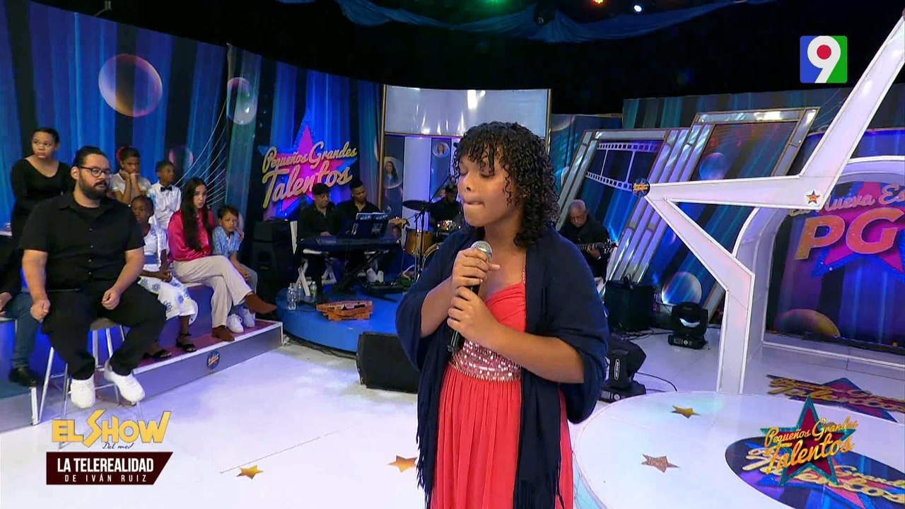 Sorprendente presentación de Noelina Mercado | Última Ronda | Pequeños Grandes Talentos