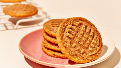 How to Make Three Ingredient Peanut Butter Cookies