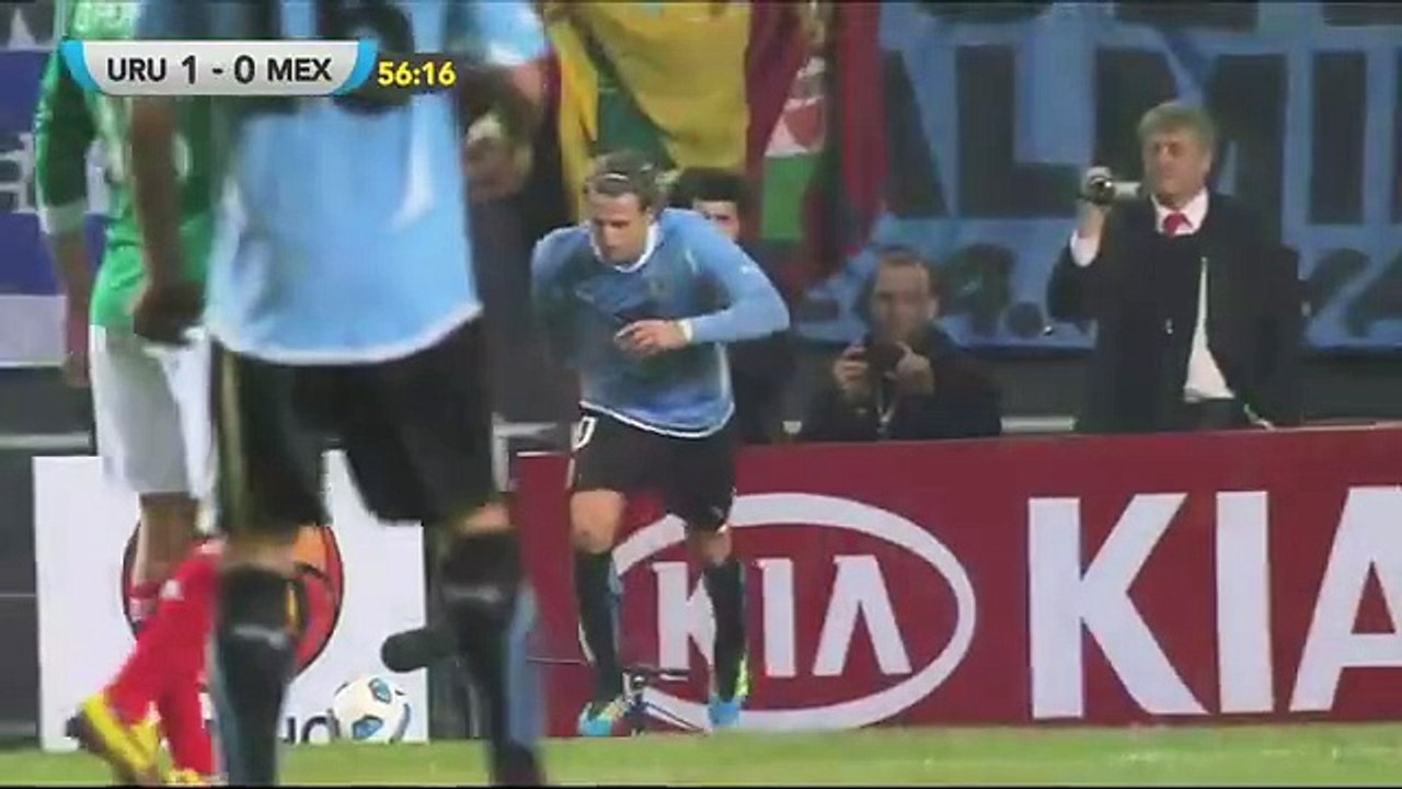 COPA 2011 - Uruguay vs. Mexico - 2.Half